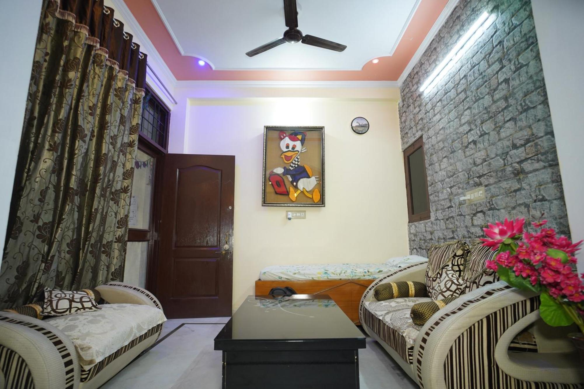 Om Trance Homestay Jaipur Ngoại thất bức ảnh