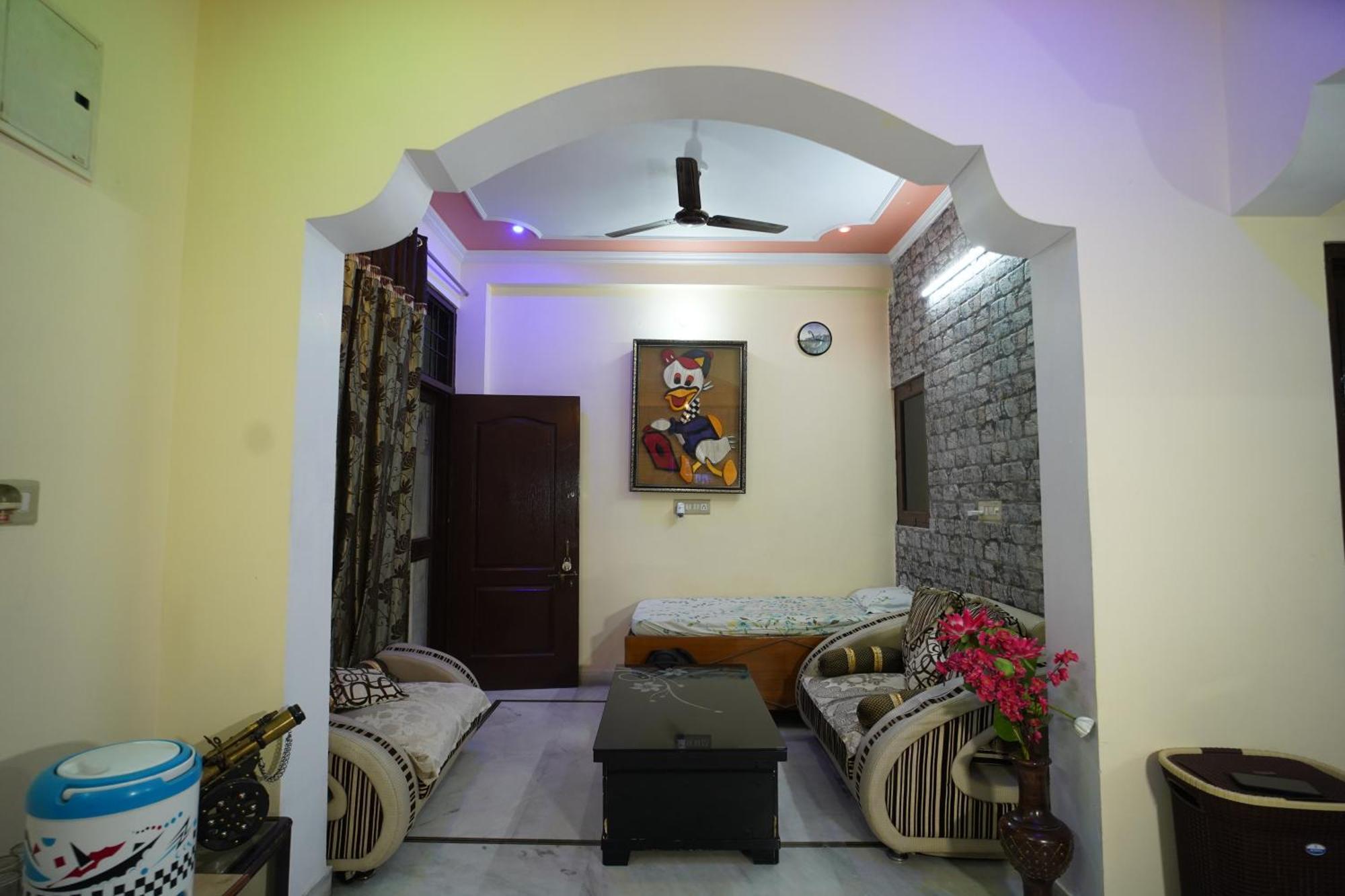 Om Trance Homestay Jaipur Ngoại thất bức ảnh